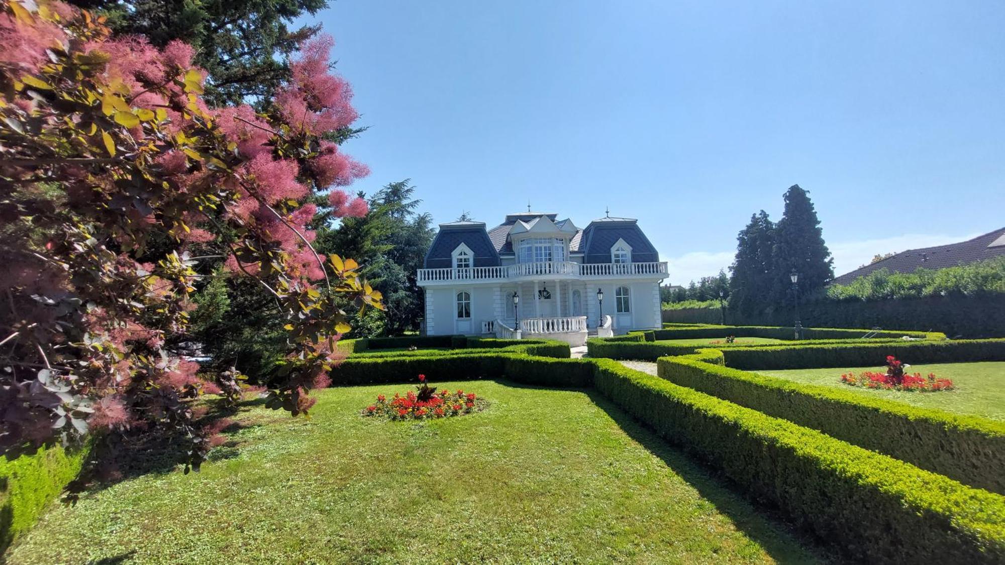 Apartamento Castle Garden *** Szombathely Exterior foto